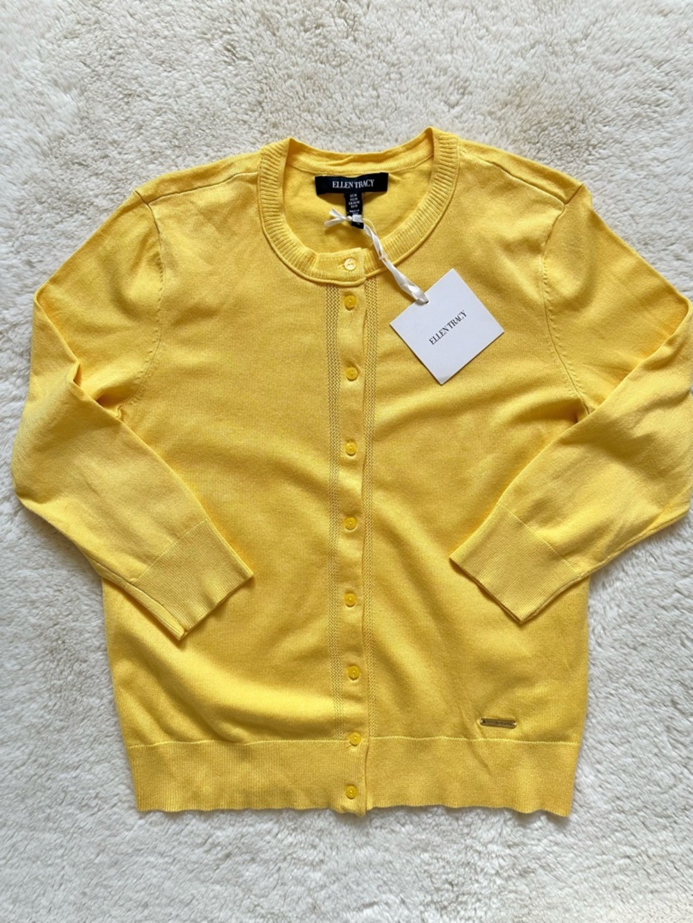 Ellen Tracy Yellow Crewneck Button Cardigan Size M